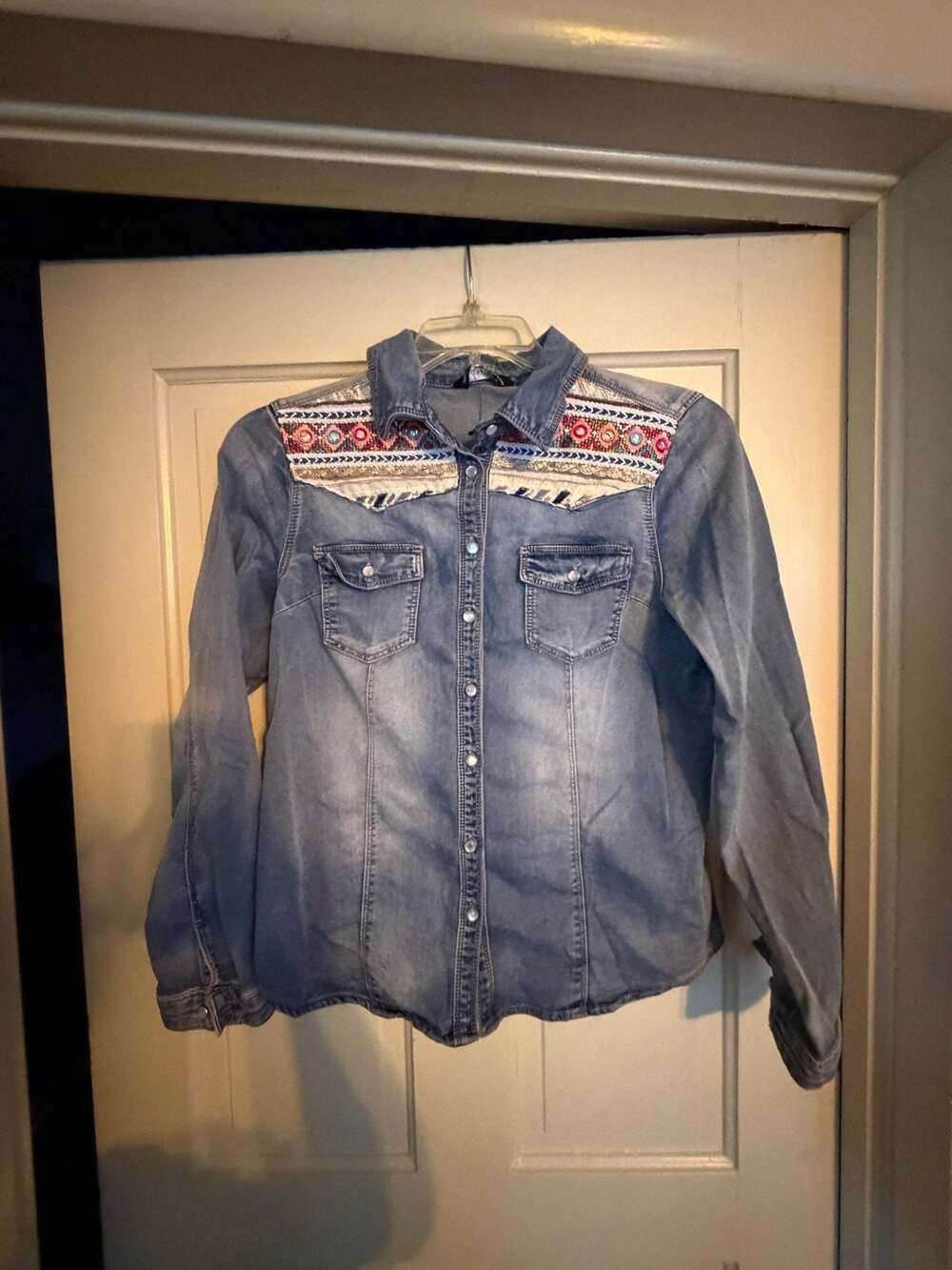 Charlie B Denim Button Down Shirt Size L Embellished Boho Western